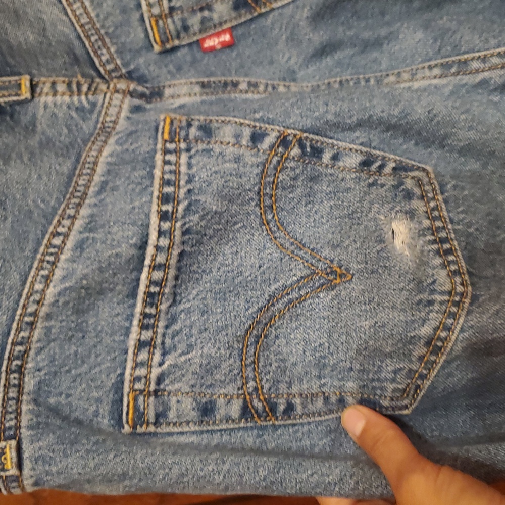 ❤️ 3 For $20 LEVI'S SIZE 28 Classic Blue Distressed Women's Jeans - Picture 4 of 14